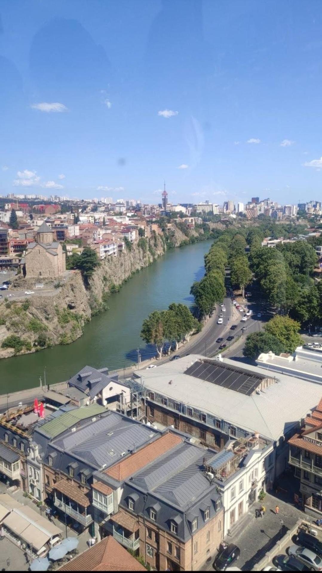 Luka Apartment Tbilisi Ngoại thất bức ảnh